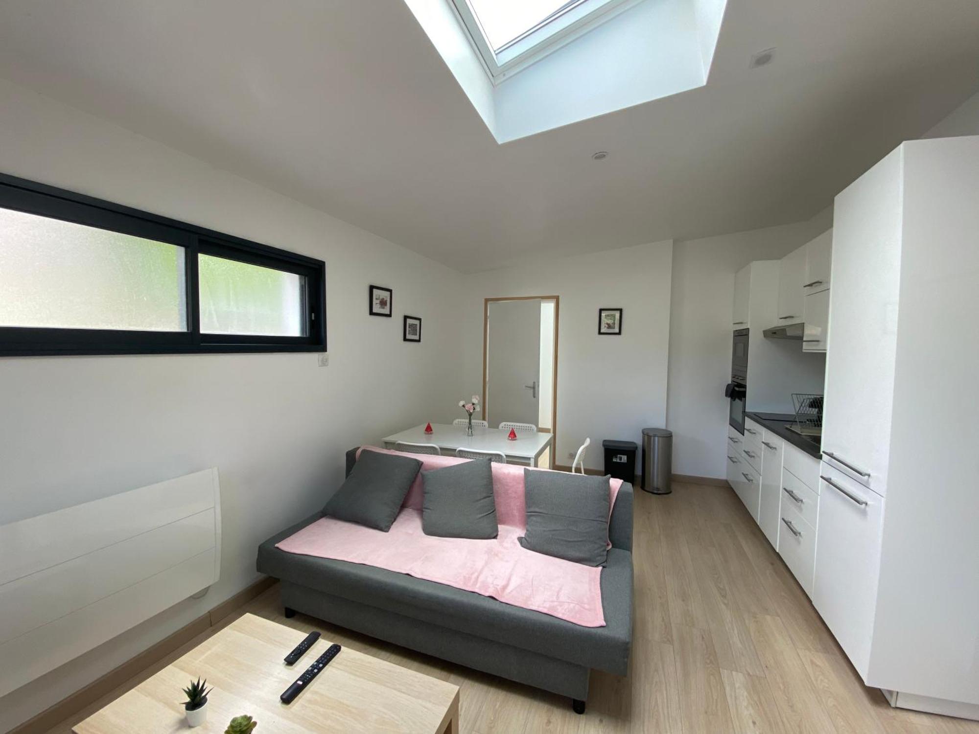 Appartement Paisible Proche Centre Ville Bron Kültér fotó